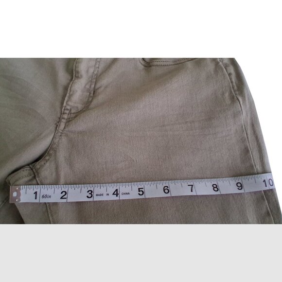 H&M L.O.G.G. Label of Graded Goods, Women's Sage Green Jeans, 10, ~29" Inseam - Picture 10 of 13